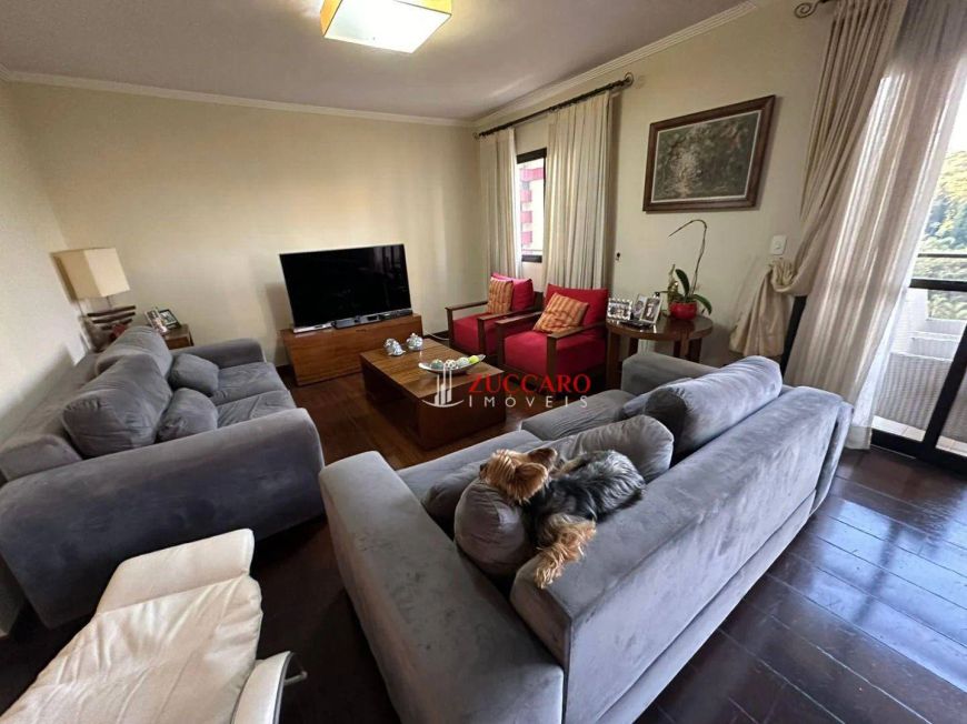 Apartamento de Luxo no Bosque Maia