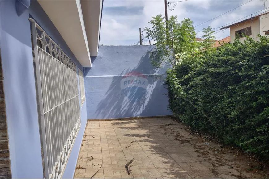Casa à venda com 214 m², 4 quartos e 4 vagas no bairro Torres Tibagy