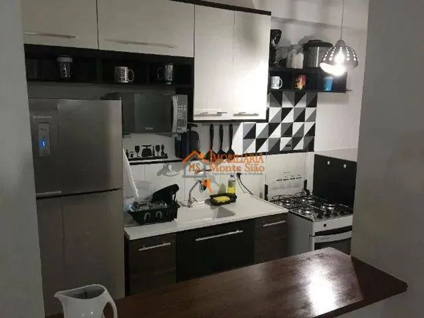 Apartamento com 2 dormitórios à venda, 45 m² por R$ 245.000,00 - Residencial Parque Cumbica - Guarul