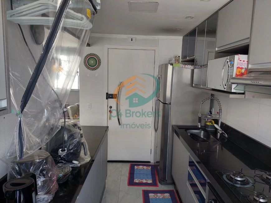 Apartamento em Jardim Cocaia - Guarulhos, SP