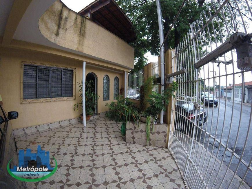 Casa com 3 dormitórios à venda, 170 m² por R$ 600.000,00 - Jardim Nova Taboão - Guarulhos/SP