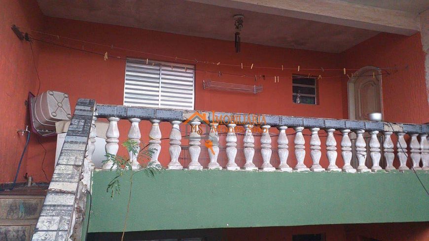 Sobrado com 4 dormitórios à venda por R$ 595.000,00 - Cidade Martins - Guarulhos/SP
