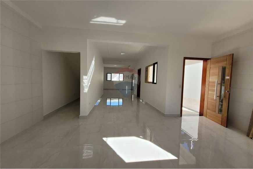 Sobrado de 3 dormitórios a venda, Vila Carmela 3 / Guarulhos - SP