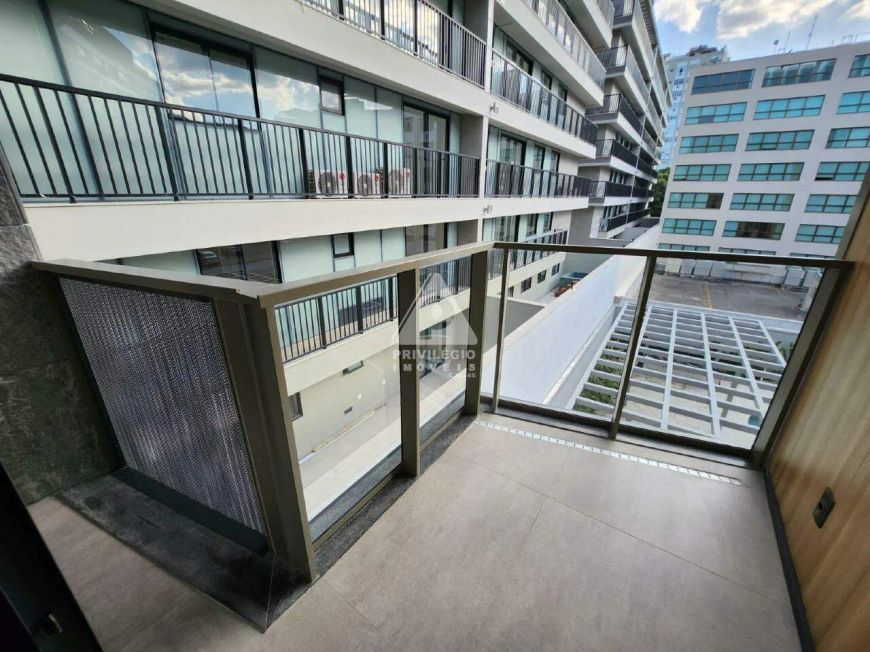 Forma Leblon - Loft com varanda e infraestrutura
