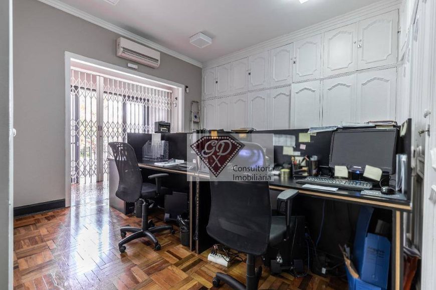 Casa à venda, 434 m² na Vila Nova Conceição com 5 vagas
