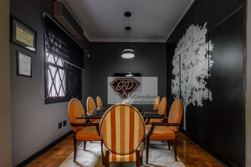 Casa à venda, 434 m² na Vila Nova Conceição com 5 vagas