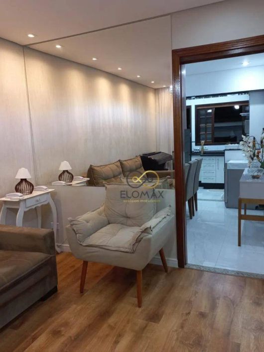 Casa com 3 dormitórios à venda, 138 m² por R$ 695.000,00 - Cocaia - Guarulhos/SP