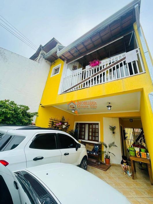 Sobrado com 3 dormitórios à venda, 114 m² por R$ 635.000,00 - Vila Hulda - Guarulhos/SP