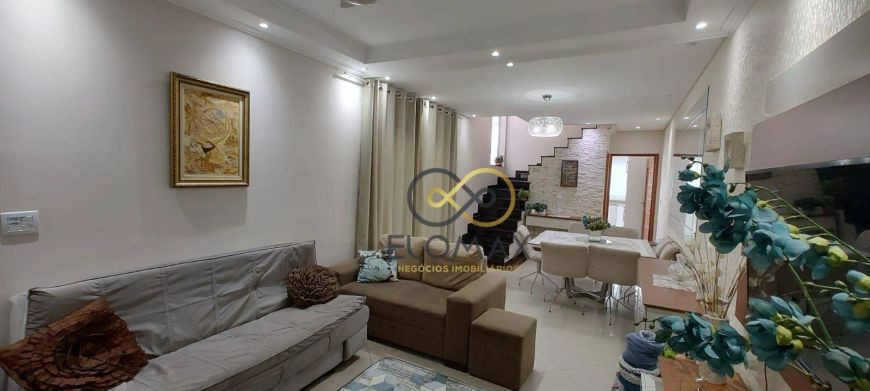 Casa com 3 dormitórios à venda, 165 m² por R$ 850.000 - Jardim Santa Clara - Guarulhos/SP