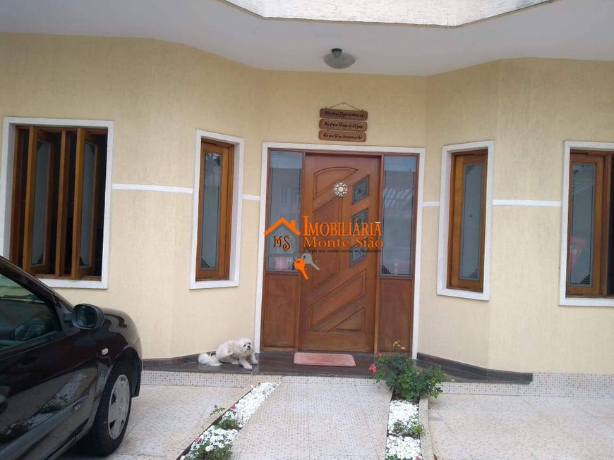 Sobrado com 3 dormitórios à venda, 305 m² por R$ 1.275.000,00 - Jardim Santa Clara - Guarulhos/SP