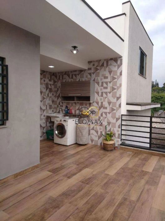 Vende - Lindo e Moderno Sobrado - 220m - Jd. São Roberto - Guarulhos/SP .