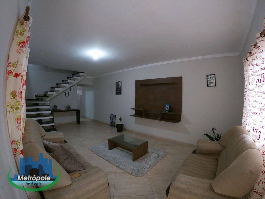 Sobrado com 3 dormitórios à venda, 224 m² por R$ 600.000,00 - Parque Flamengo - Guarulhos/SP