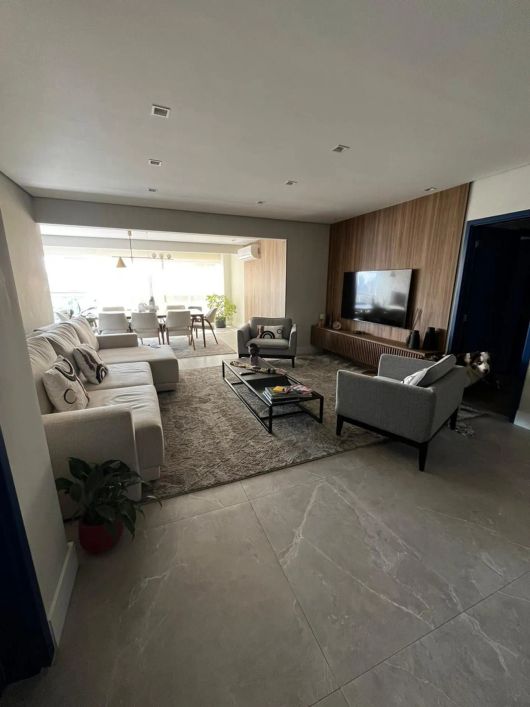 Apartamento para venda com 165m², 3 vagas no bairro Jardim Barbosa