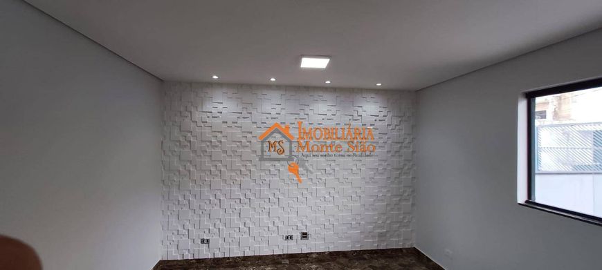 Sobrado com 3 dormitórios à venda, 186 m² por R$ 890.000,00 - Carmela III - Guarulhos/SP
