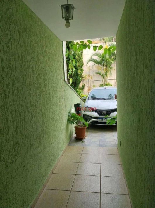 Sobrado com 3 dormitórios à venda, 160 m² por R$ 950.000,00 - Jardim Gopoúva - Guarulhos/SP