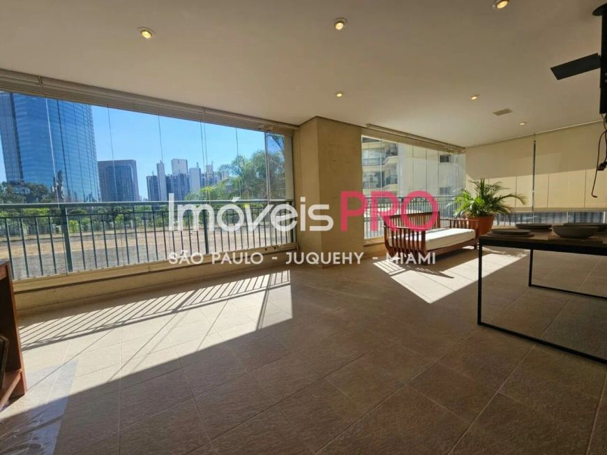 Brooklin - Condomínio Clube - 205 m2 - 4 suítes - 4 vagas - Varanda Gourmet