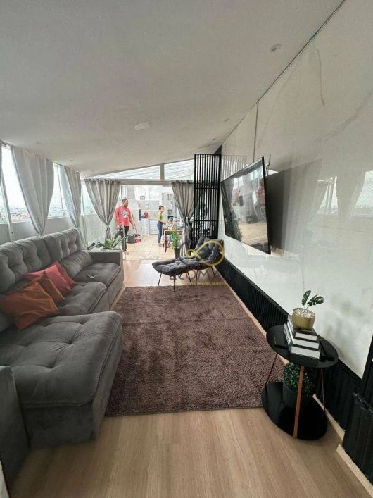 Cobertura com 3 dormitórios à venda, 101 m² por R$ 750.000,00 - Jardim Cocaia - Guarulhos/SP
