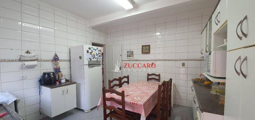 Sobrado à venda, 232 m² por R$ 905.000,00 - Jardim Santa Francisca - Guarulhos/SP
