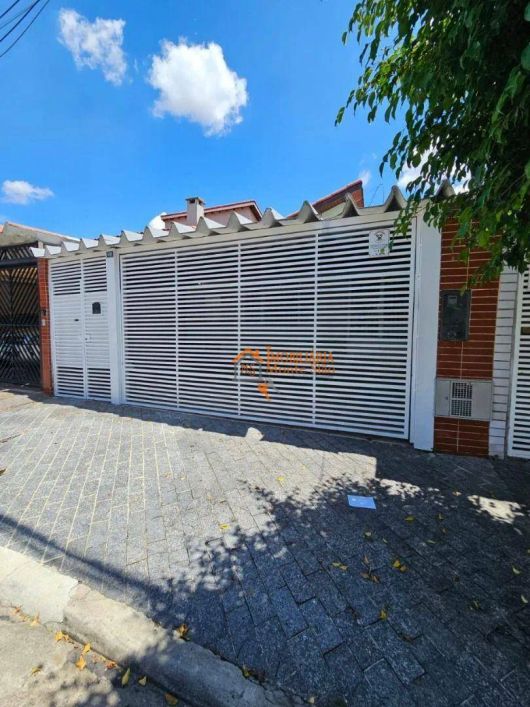Sobrado com 3 dormitórios à venda, 175 m² por R$ 850.000,00 - Jardim Santa Francisca - Guarulhos/SP