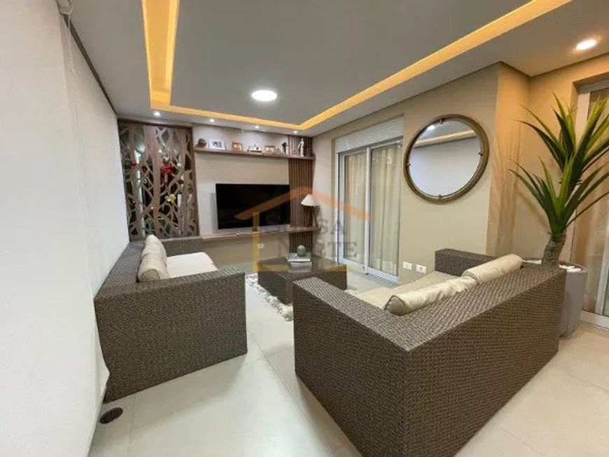 Apartamento 3 dormitórios, sendo 3 suítes, 2 vagas - Vila Lanzara com 145m²