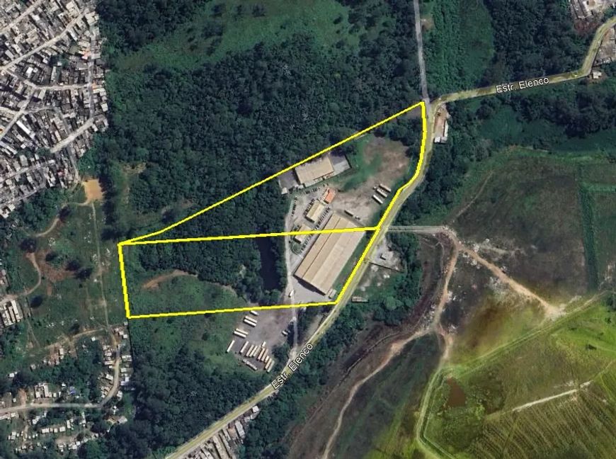 Eficiência logística em galpão próximo ao Aeroporto de Guarulhos