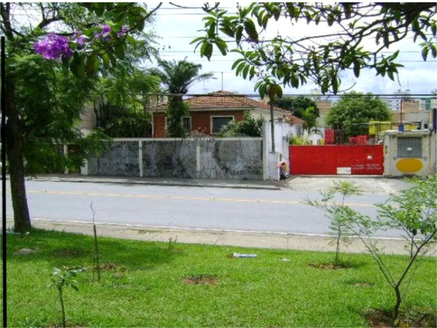 Terreno à venda em Vila Flórida - SP