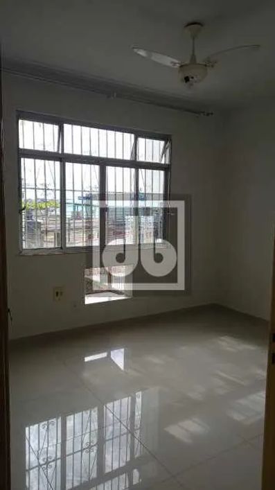 Ilha do Governador - Tauá - VENDA - Apartamento - Vazio - 2 Quartos - Dependências - Vaga de Garagem