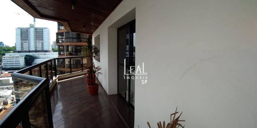 APARTAMENTO 5 DORMITORIOS A VENDA, 274 METROS NO CENTO DE GUARULHOS.