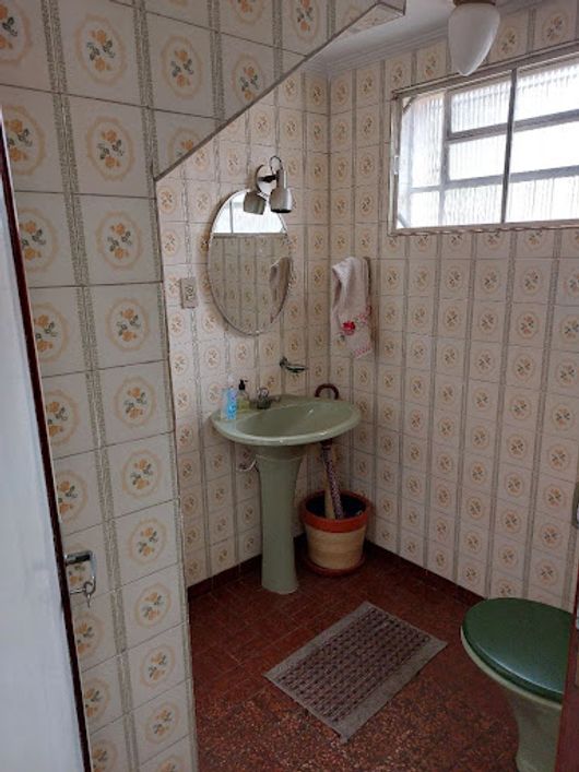 Sobrado 3 dormitórios à Venda no Centro