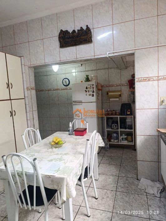 Casa com 3 dormitórios à venda, 125 m² por R$ 520.000,00 - Jardim Nova Taboão - Guarulhos/SP