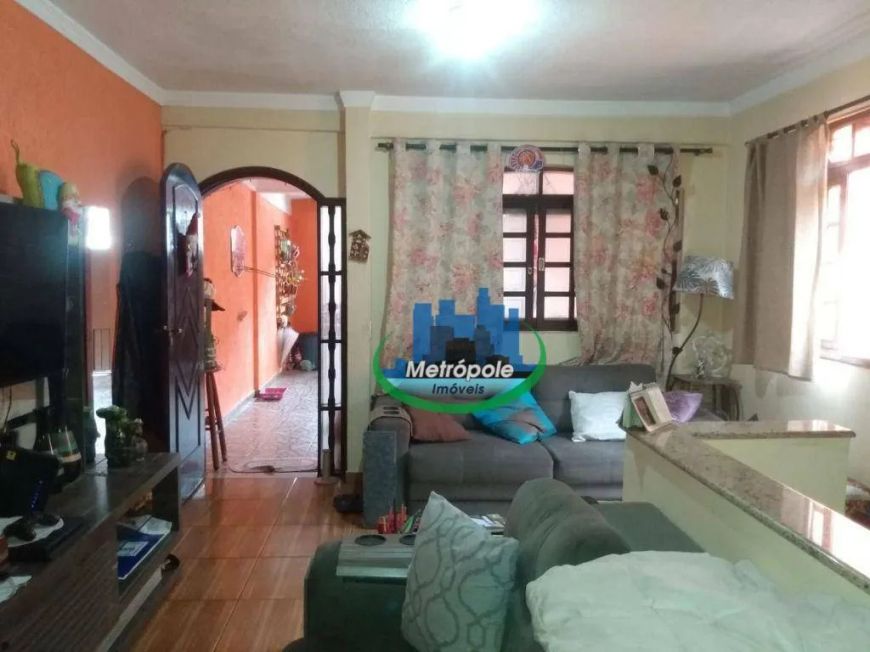 Sobrado com 3 dormitórios à venda, 252 m² por R$ 500.000 - Jardim Nova Guarulhos - Guarulhos/SP