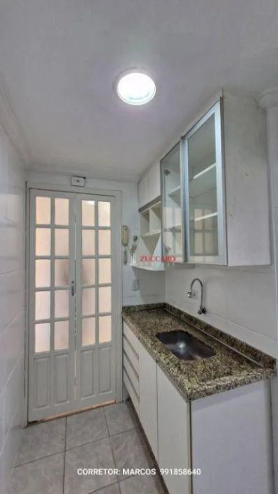 Apartamento com 2 dormitórios à venda, 54 m² por R$ 240.000,00 - Macedo - Guarulhos/SP