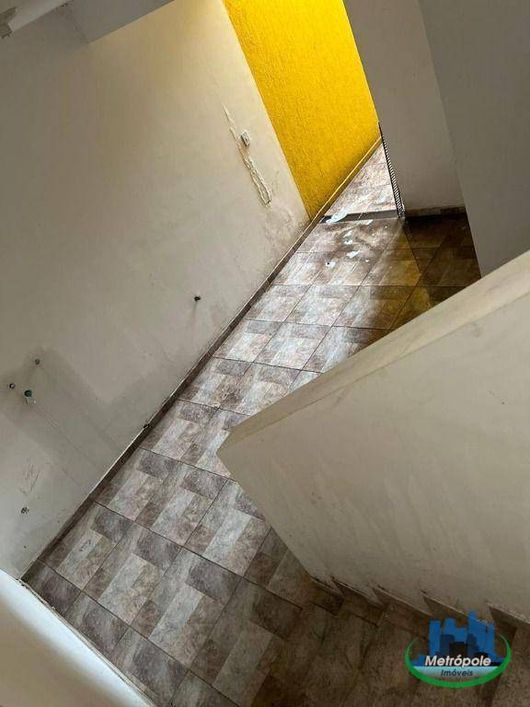 Sobrado com 4 dormitórios à venda, 212 m² por R$ 440.000,00 - Jardim das Olivas - Guarulhos/SP