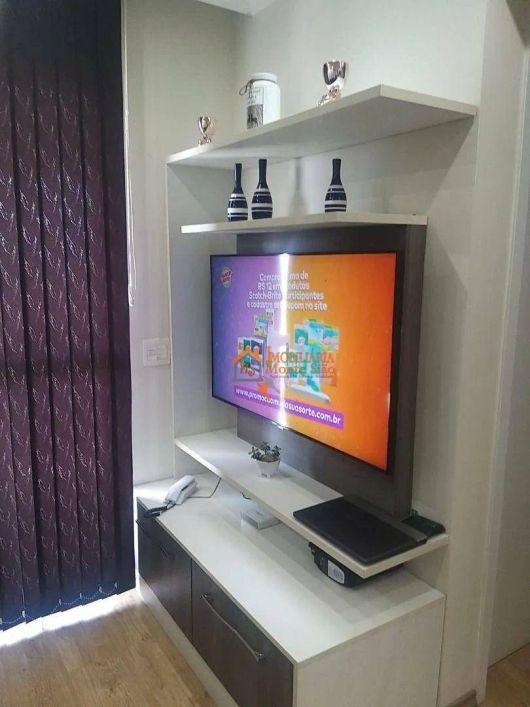 Apartamento com 3 dormitórios à venda, 68 m² por R$ 640.000,00 - Gopoúva - Guarulhos/SP