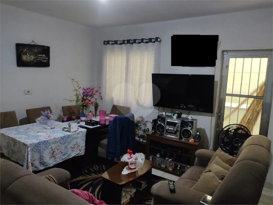 Casa com 3 quartos à venda em Jardim Moreira - SP