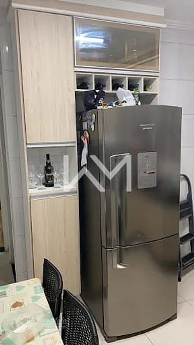 Casa térrea com 2 quartos e 2 vagas cobertas em Jardim Jovaia - Guarulhos