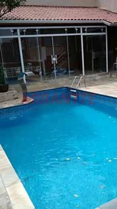 Casa para venda com 300 metros quadrados com 3 quartos em Jardim Santa Edwirges - Guarulhos - SP