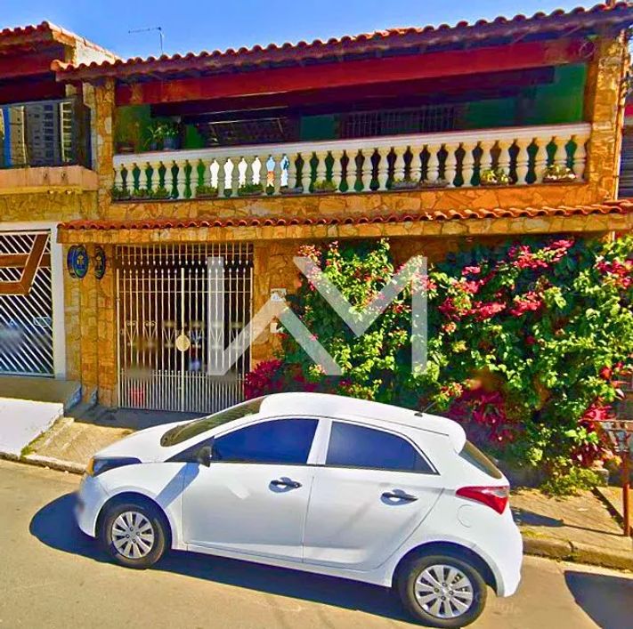 Sobrado à venda próximo ao Shopping Maia | 3 dormitórios, garagem para 2 carros, área gourmet com c