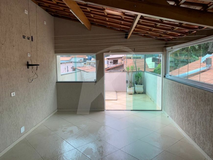 Casa Térrea em Guarulhos - 3 quartos, 2 vagas