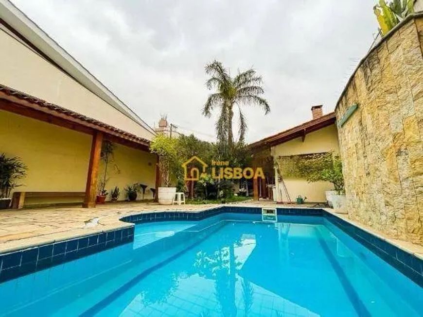 Casa com 5 dormitórios à venda, 500 m² por R$ 1.350.000,00 - Parque Santo Agostinho - Guarulhos/SP
