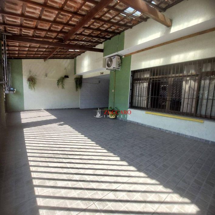 Casa com 3 dormitórios à venda, 227 m² por R$ 700.000,00 - Jardim Santa Edwirges - Guarulhos/SP