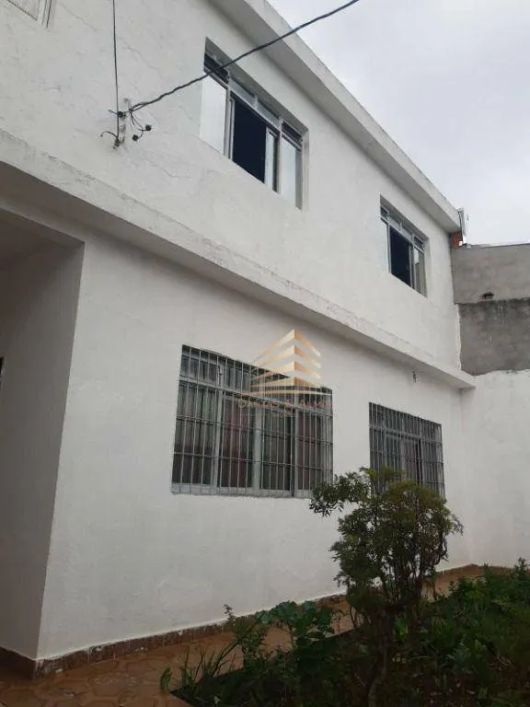 Sobrado Jardim Pinhal travessa da Avenida Tiradentes