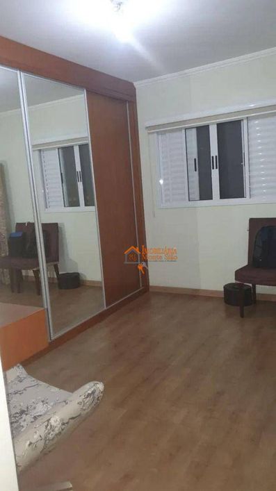 Sobrado com 3 dormitórios à venda, 150 m² por R$ 790.000,00 - Vila Galvão - Guarulhos/SP
