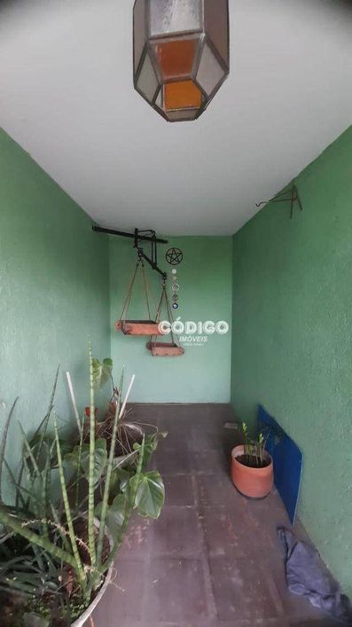 Sobrado com 3 dormitórios à venda, 313 m² por R$ 885.000,00 - Vila Rosália - Guarulhos/SP