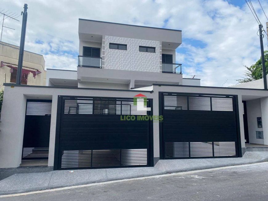 Sobrado à venda, com 3 suítes, 130m² total de terreno, localizado em Guarulhos/SP