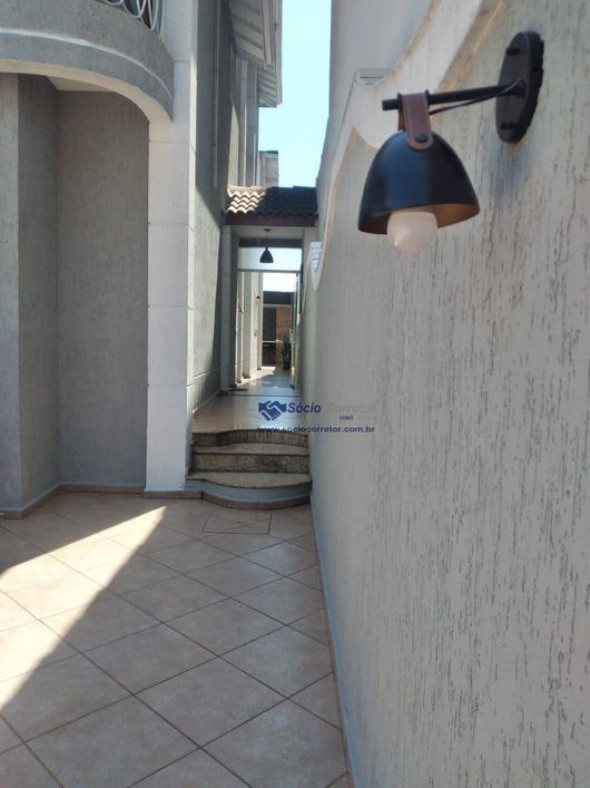 Vende - Lindo e Moderno Sobrado -280m² - 3 andares - Parque Renato Maia - Guarulhos - SP.