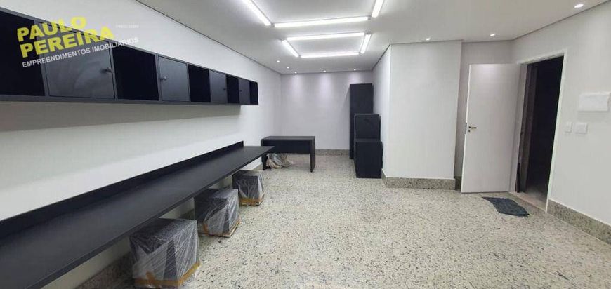 Prédio comercial Novo Próximo ao Centro