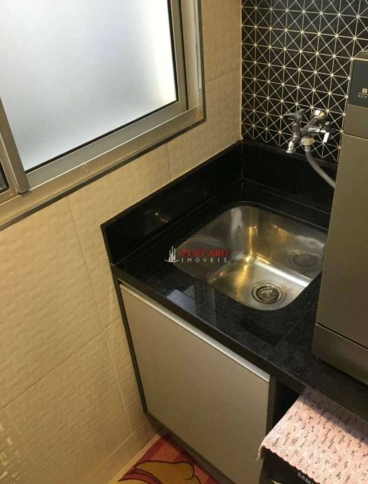 Apartamento com 2 dormitórios à venda, 47 m² por R$ 279.000,00 - Vila Rio de Janeiro - Guarulhos/SP