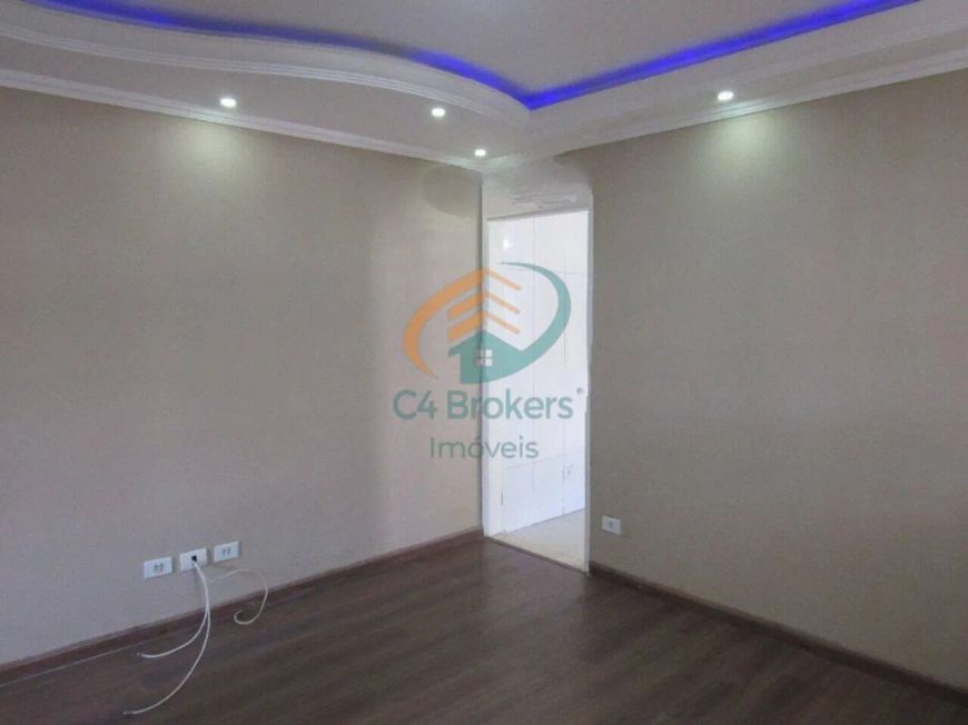 Casa de Rua em Jardim Terezópolis - Guarulhos