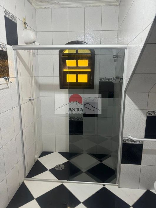 Vendo belíssimo sobrado 3 dm 2 suítes no Parque Primavera!!